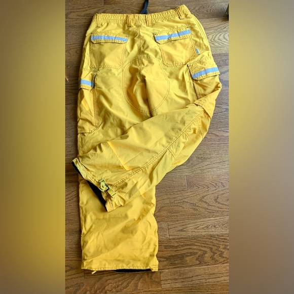 Reversible snow pants - Picture 13 of 16